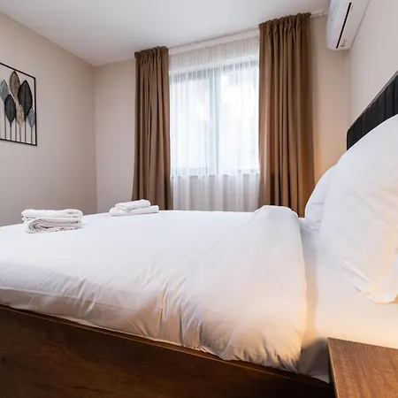 Bunardjik Hill 1-bed Apartament *