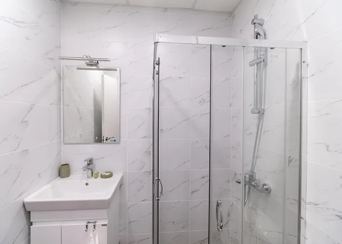 Bunardjik Hill 1-bed Lägenhet *