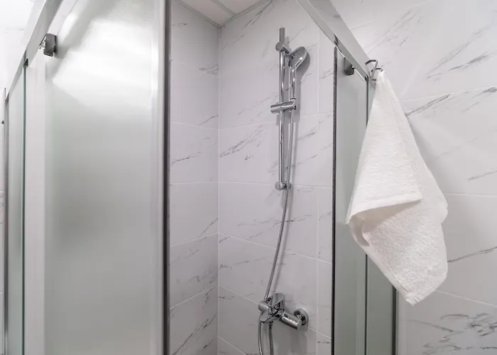 Lägenhet Bunardjik Hill 1-bed *