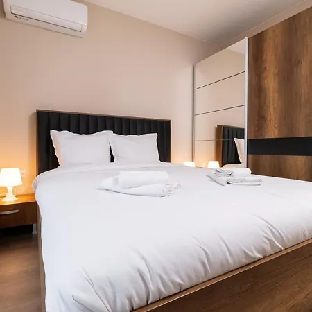 Bunardjik Hill 1-bed