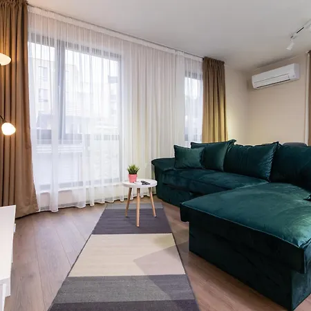 Bunardjik Hill 1-bed Apartment Plowdiw